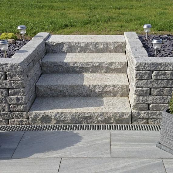 Graniwall grey rockface 40x16x8 cm 2 ruwe zijdes