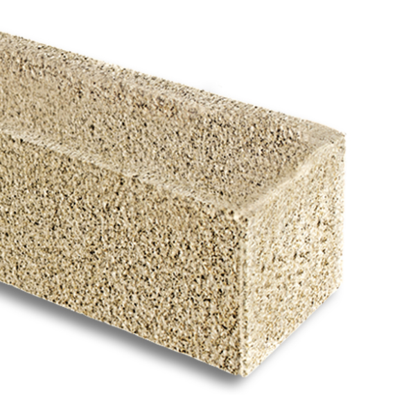 Graniet stapelblokken 12x12x30 cm gezaagd, gehamerd met facet