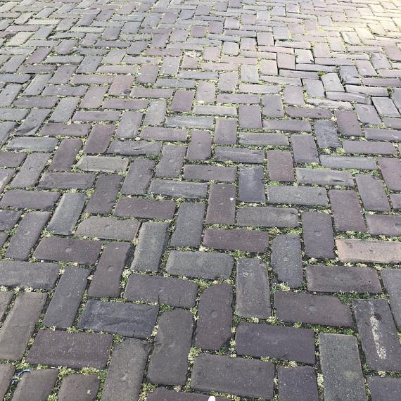 Oude gebakken keiformaten Giesbeek (op pallets)