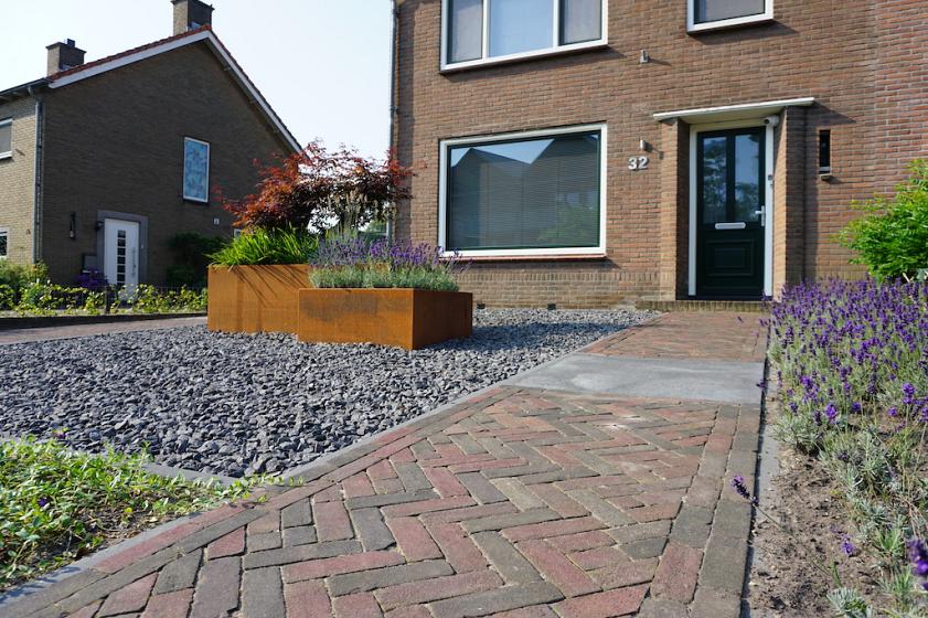 voortuin 2