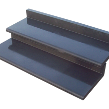 Betonnen bastrede L-element 120x42x15 grijs en zwart