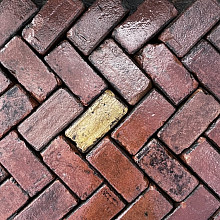 Oude gebakken keiformaten Doetinchem (op pallets)