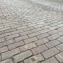 Oude gebakken platdikformaten Kwintsheul (op pallets)