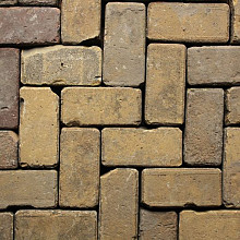 Oude gebakken keiformaten Tiel Brons (op pallets)