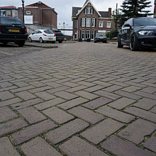 Oude gebakken keiformaten Bylands brons ( op pallets )