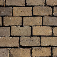 Oude gebakken keiformaten Engbergen (op pallets)