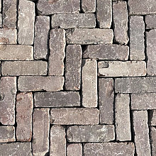 Oude gebakken dikformaten Duisburg (op pallets)