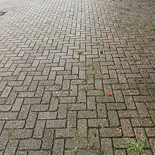 Gebruikte betonklinkers 21x10,5x8 cm Rood/Paars Doetinchem