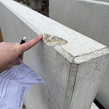 Profi- Keerwand grijs 130 cm hoog, 199 cm Lang, ca.79-85 cm voet BESCHADIGD