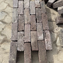 Oude gebakken dikformaten Deventer rood-paars (op pallets)
