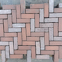 Oude gebakken dikformaten Reeve strak (op pallets)