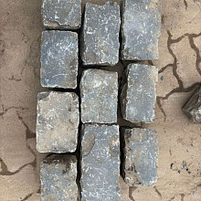Basalt 20x16/14 cm gebruikt (losgestort)