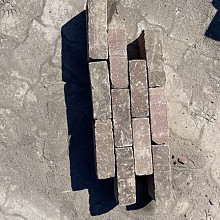 Oud gebakken dikformaten Gendringen rood-paars (op pallets)
